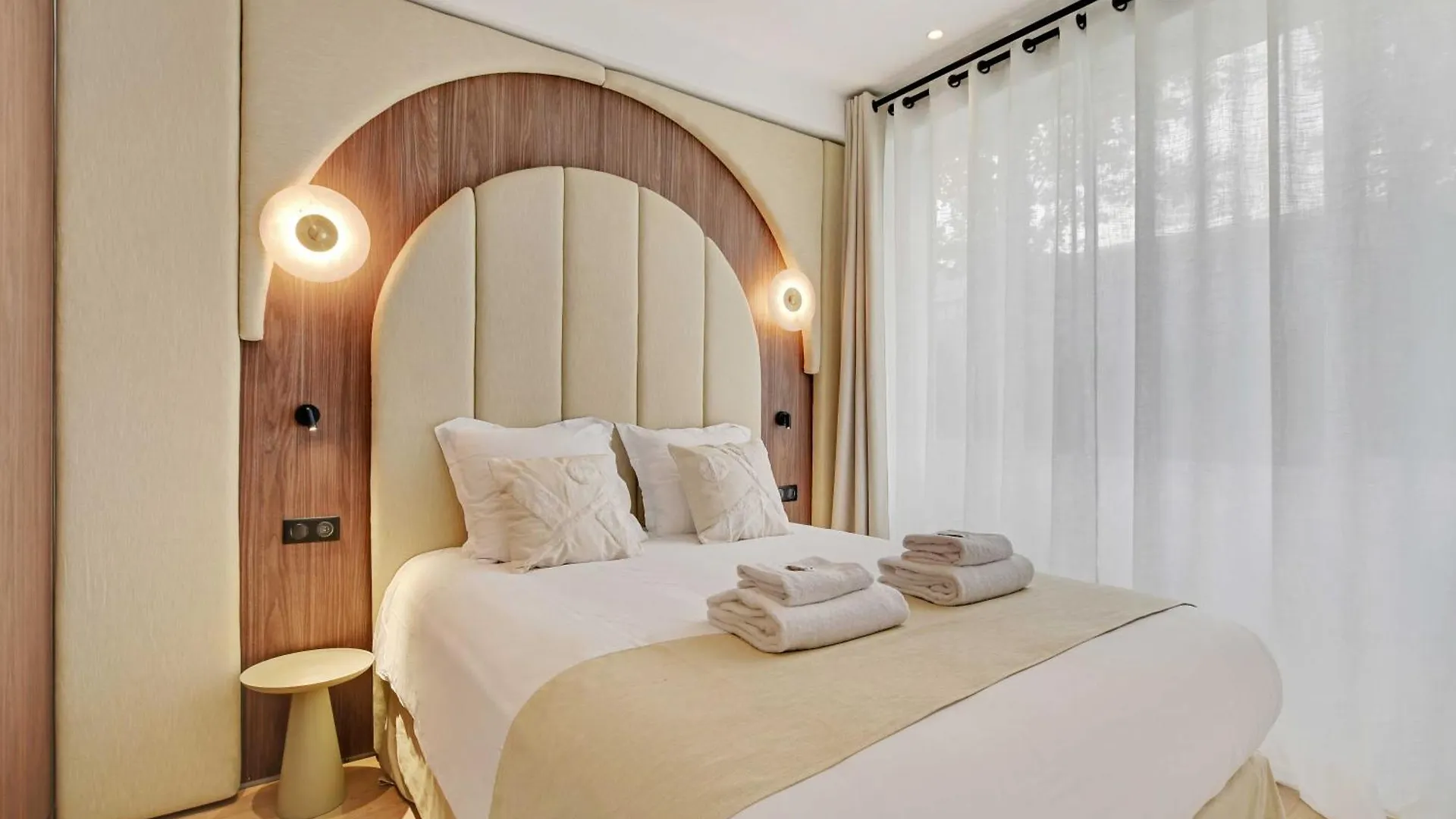 Apartment Lovely Refurbished In Vibrant 18th District